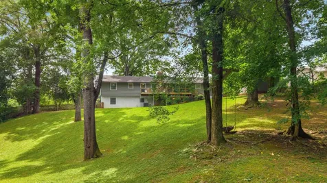 3350 Oak Burr Drive Chattanooga TN 37419