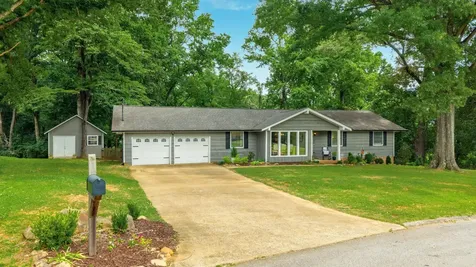 3350 Oak Burr Drive Chattanooga TN 37419