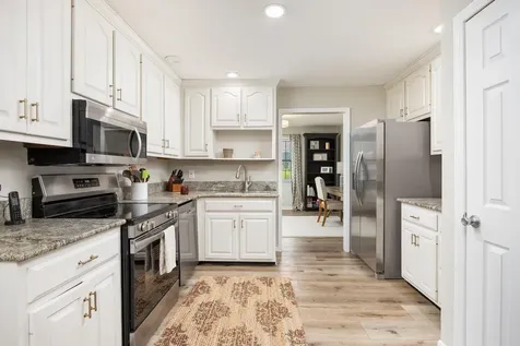 3350 Oak Burr Drive Chattanooga TN 37419