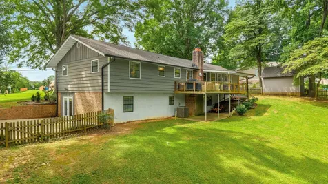 3350 Oak Burr Drive Chattanooga TN 37419