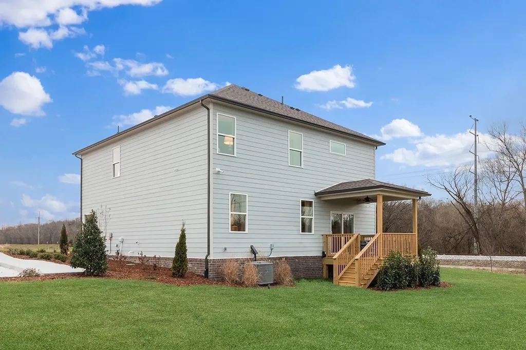 214 East Millbrook Drive Spring Hill TN 37174