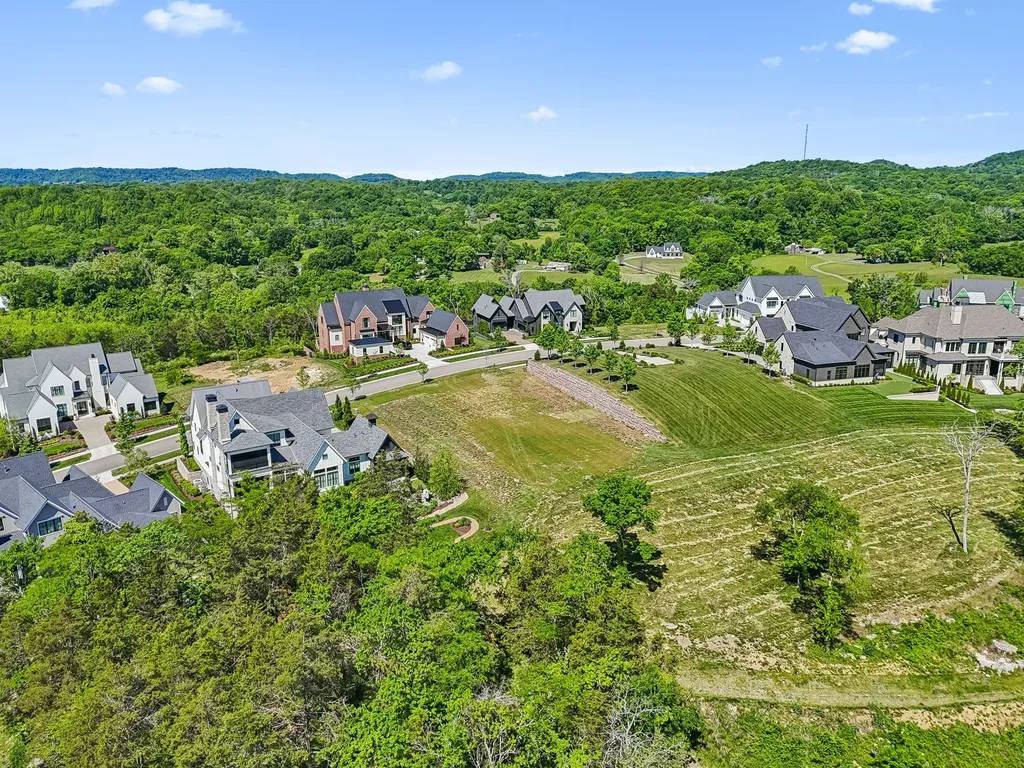9120 Sawtooth Lane College Grove TN 37046