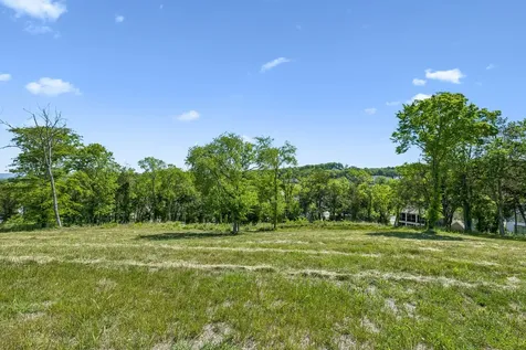 9120 Sawtooth Lane College Grove TN 37046