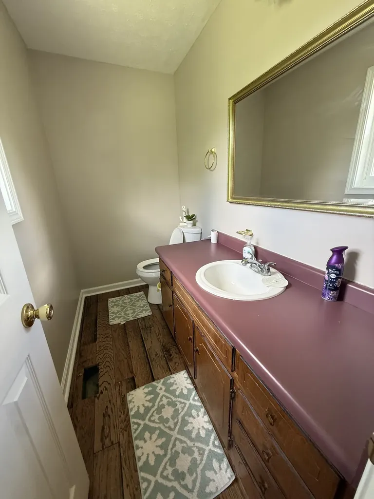 242 Kay Circle Lafayette TN 37083