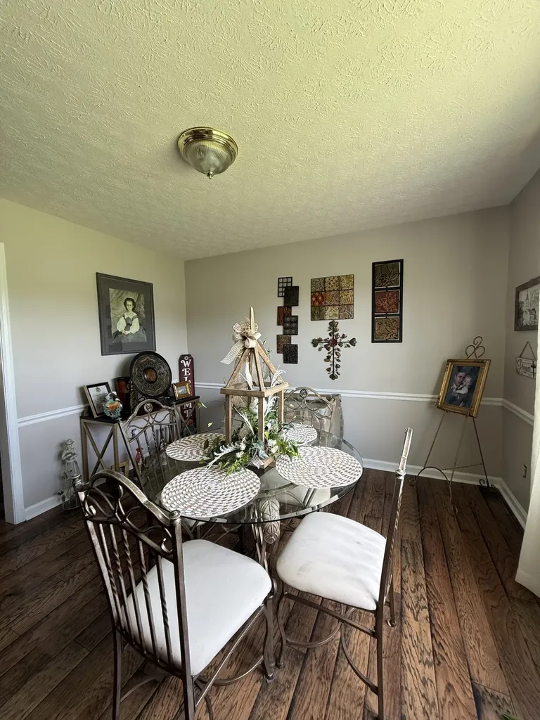 242 Kay Circle Lafayette TN 37083