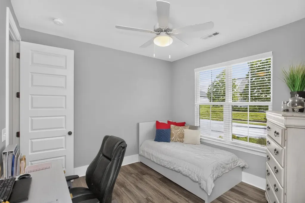 869 Plowson Road Mount Juliet TN 37122