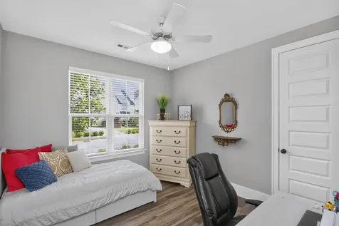 869 Plowson Road Mount Juliet TN 37122
