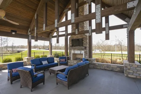 869 Plowson Road Mount Juliet TN 37122