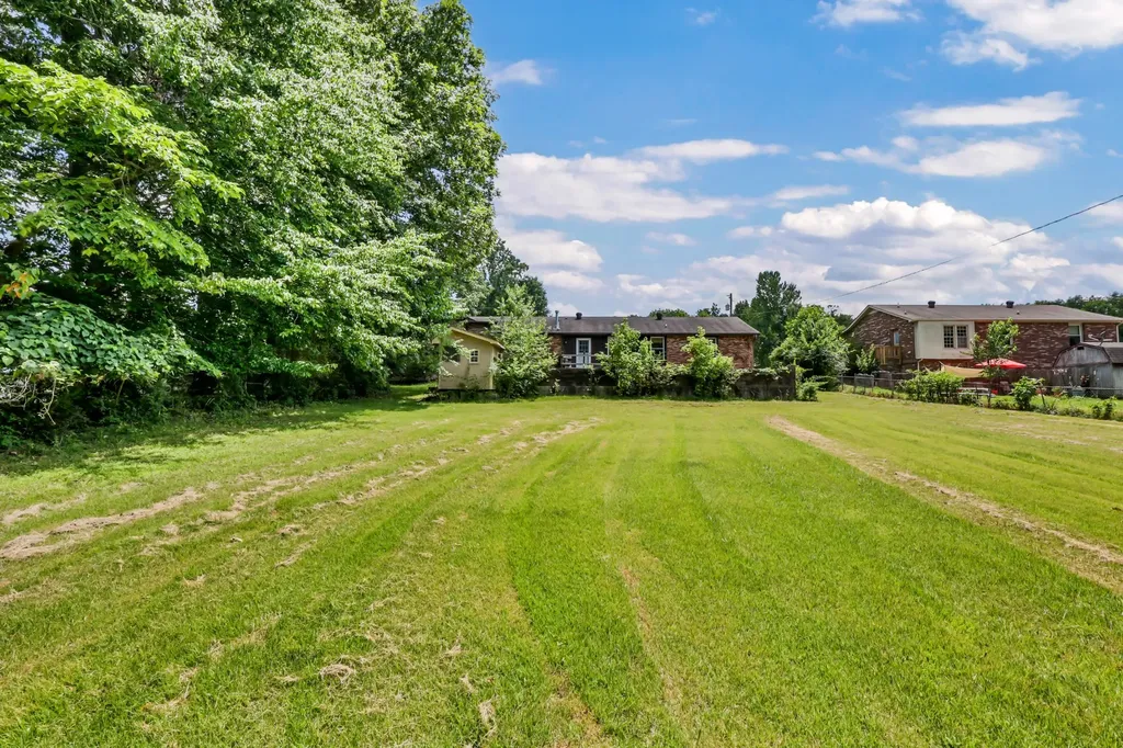 777 Helton Drive Clarksville TN 37042