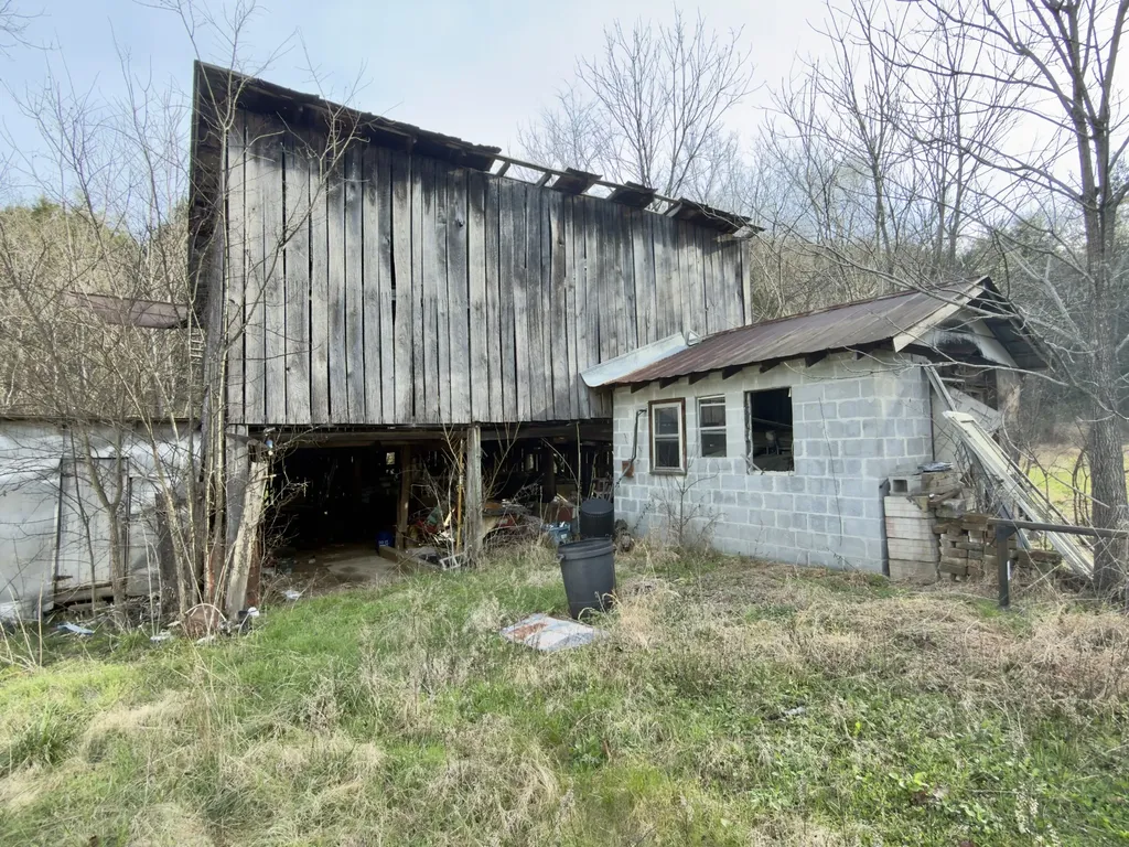 3780A Hurricane Creek Road Woodbury TN 37190