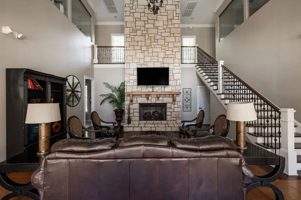 311 Seven Springs Way Brentwood TN 37027