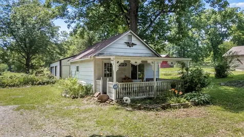 310 S High Street Petersburg TN 37144