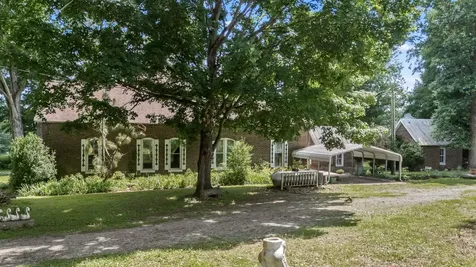 310 S High Street Petersburg TN 37144