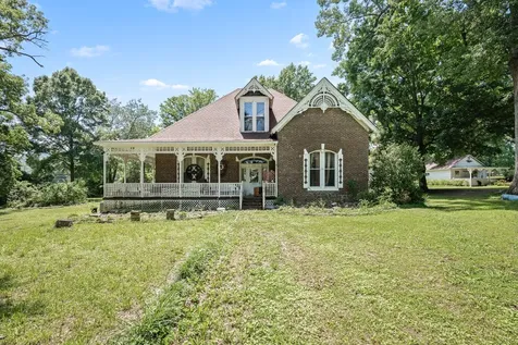 310 S High Street Petersburg TN 37144
