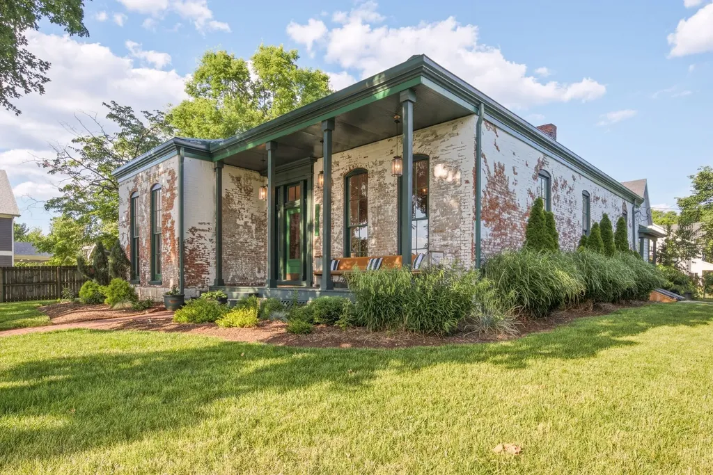 909 Manila Avenue Nashville TN 37206
