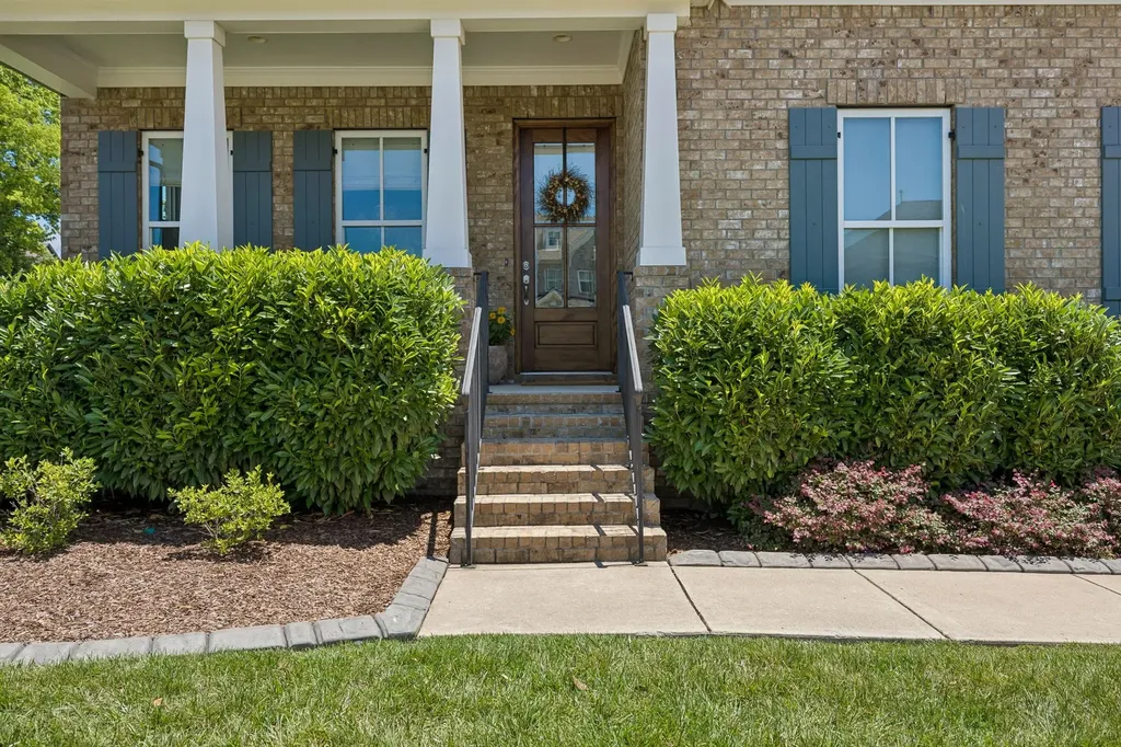3678 Martins Mill Road Thompsons Station TN 37179