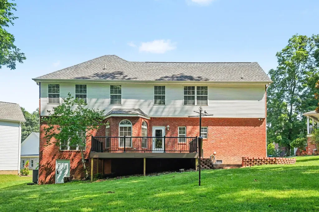 511 Mountain View Court Smyrna TN 37167