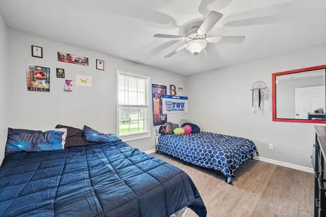 54 Victoria Drive Cadiz KY 42211