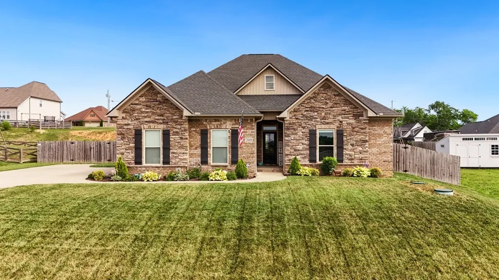 2608 Etna Drive Chapel Hill TN 37034
