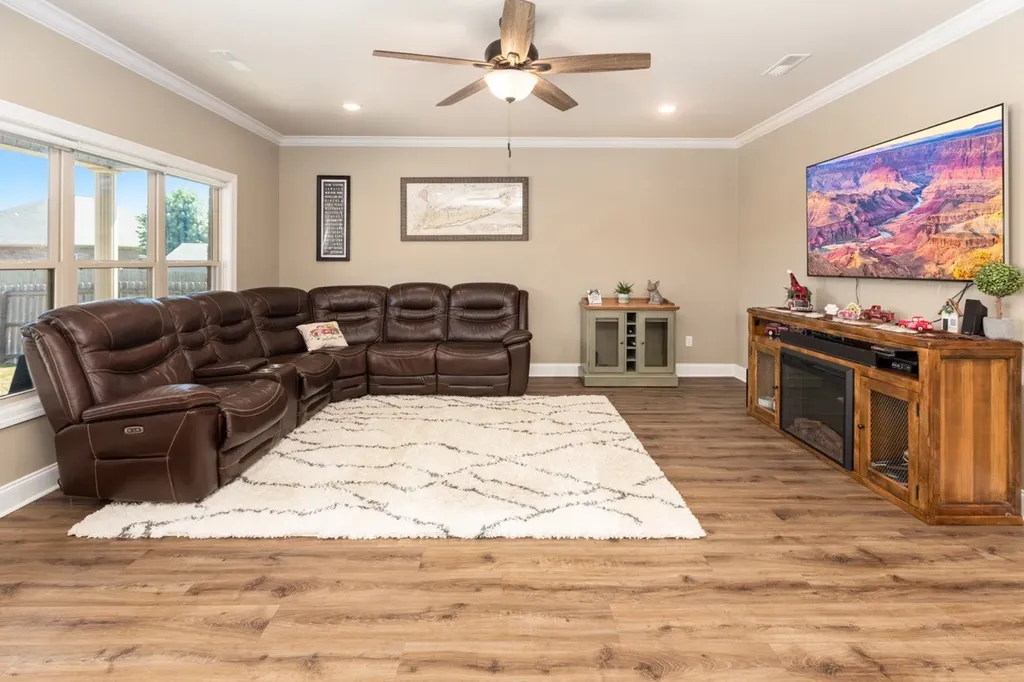 2608 Etna Drive Chapel Hill TN 37034