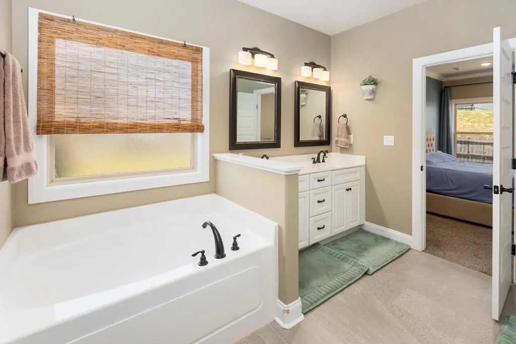 2608 Etna Drive Chapel Hill TN 37034