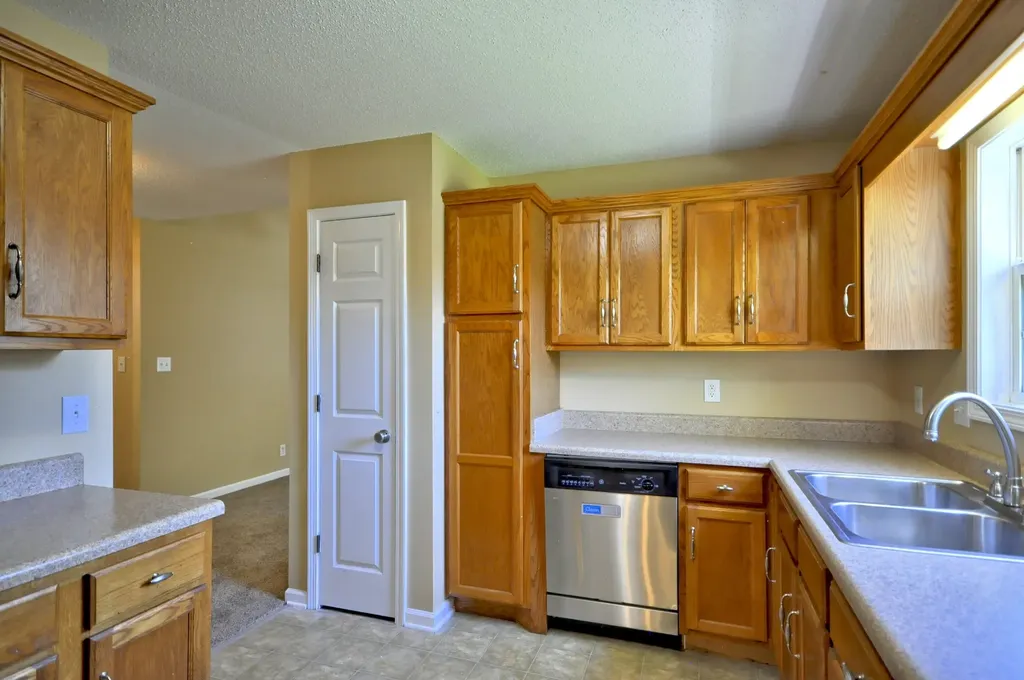 3517 Barkers Mill Road Clarksville TN 37042