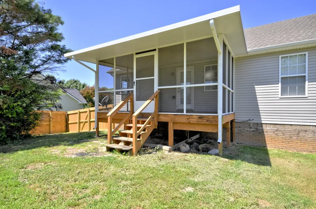 3517 Barkers Mill Road Clarksville TN 37042