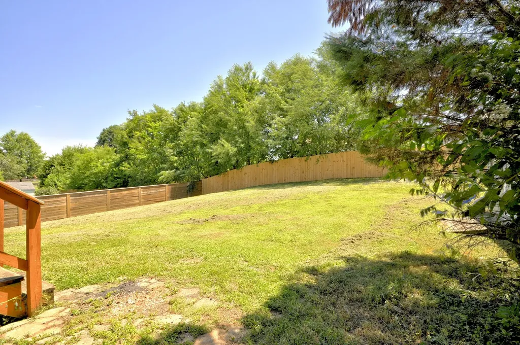 3517 Barkers Mill Road Clarksville TN 37042