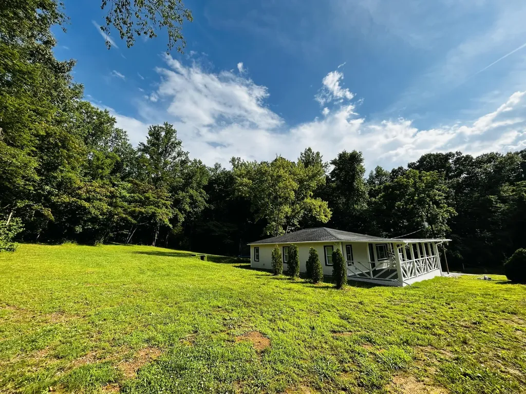 535 Ables Valley Road Rockwood TN 37854