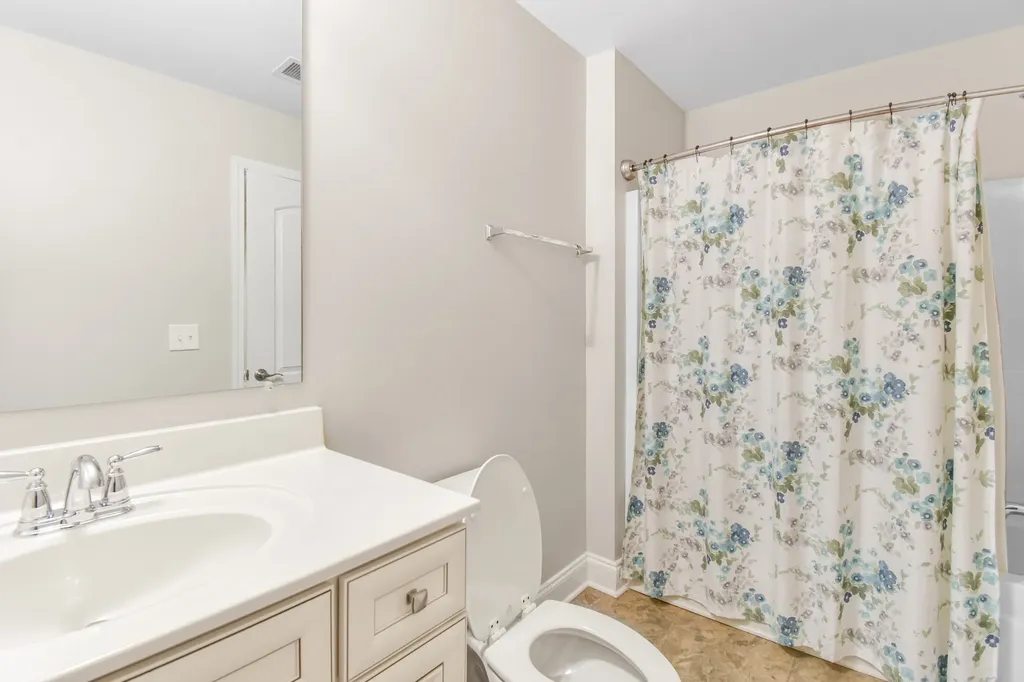 835 Meadowcrest Way Lebanon TN 37090