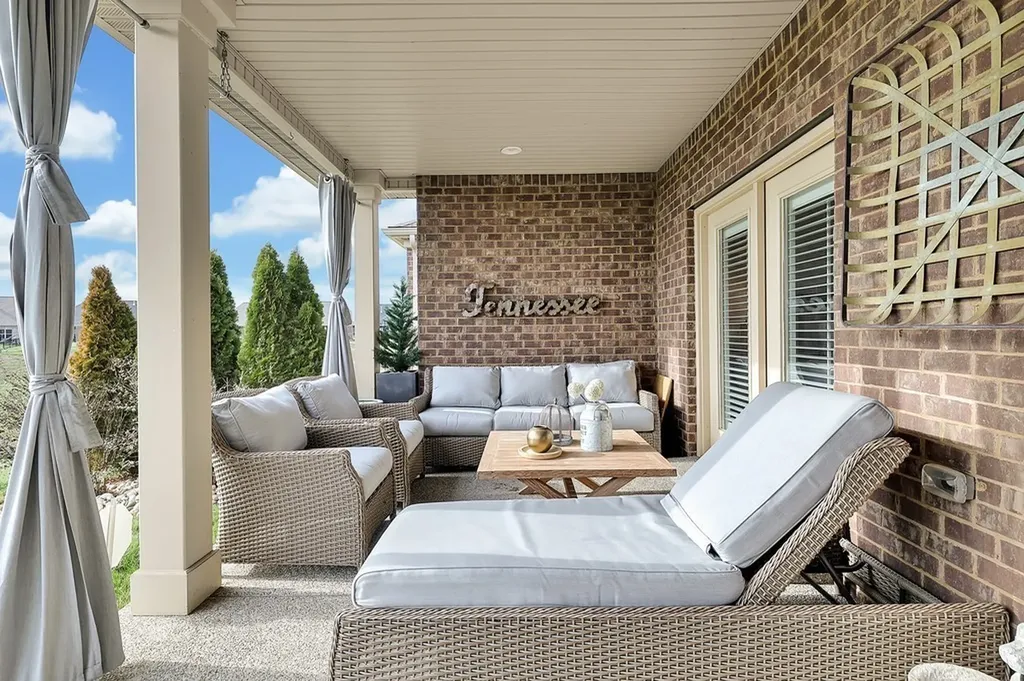 835 Meadowcrest Way Lebanon TN 37090