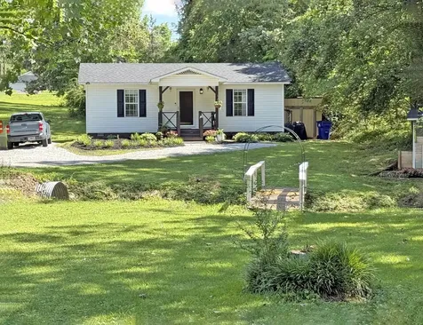 60 Joy Ann Circle Savannah TN 38372