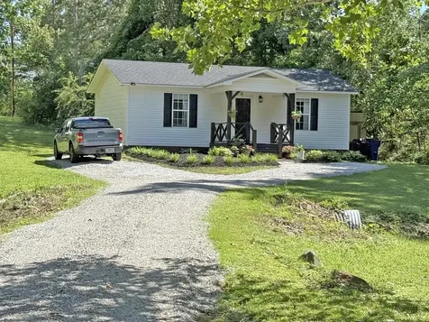 60 Joy Ann Circle Savannah TN 38372