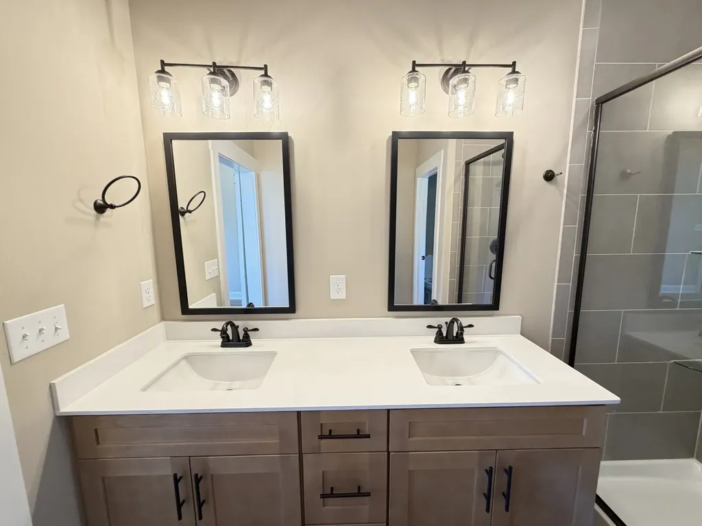 120 Hummingbird Way Clarksville TN 37043