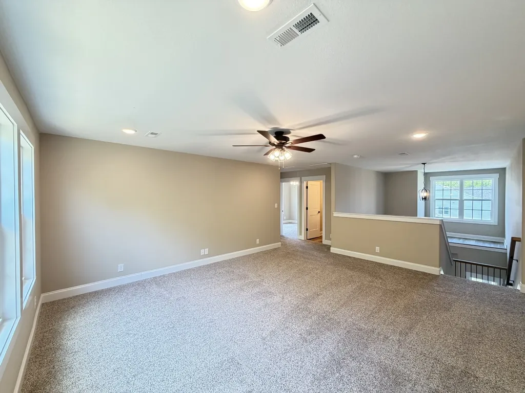 120 Hummingbird Way Clarksville TN 37043