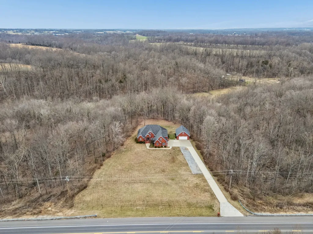 5140 Highway 52, W Lafayette TN 37083