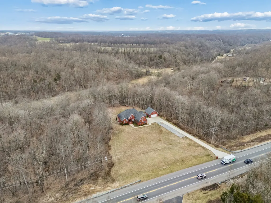 5140 Highway 52, W Lafayette TN 37083