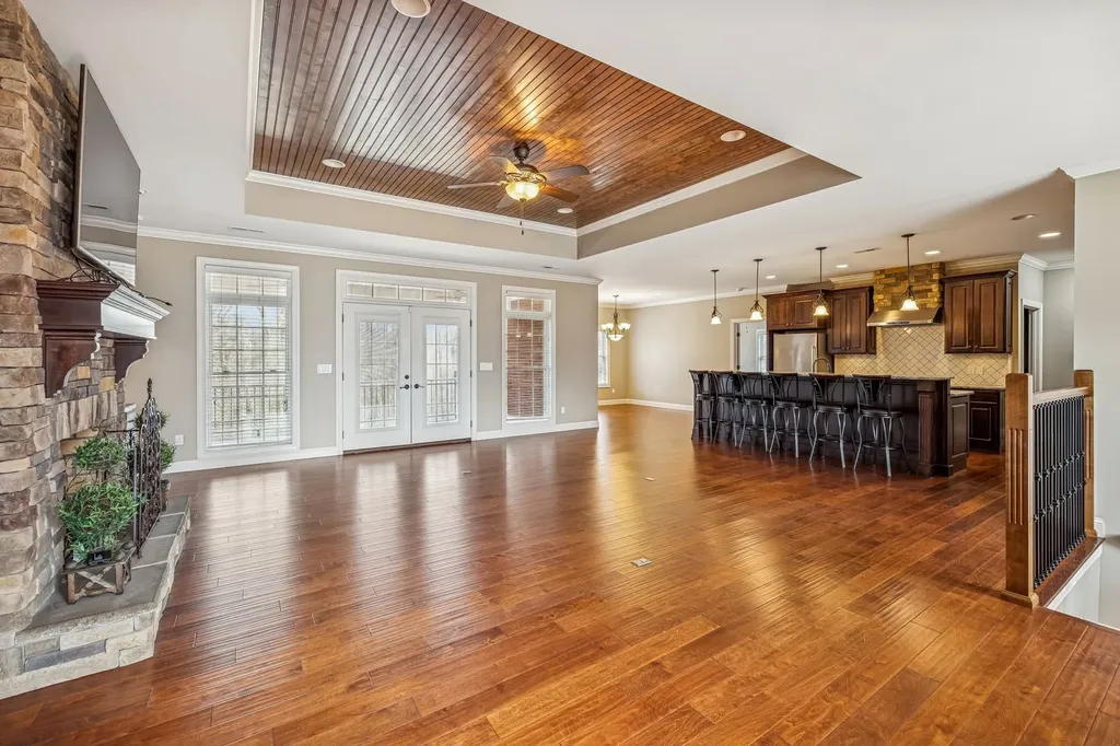 5140 Highway 52, W Lafayette TN 37083