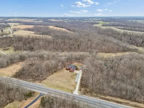 5140 Highway 52, W Lafayette TN 37083