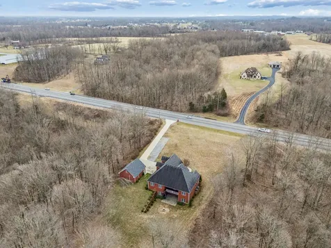 5140 Highway 52, W Lafayette TN 37083