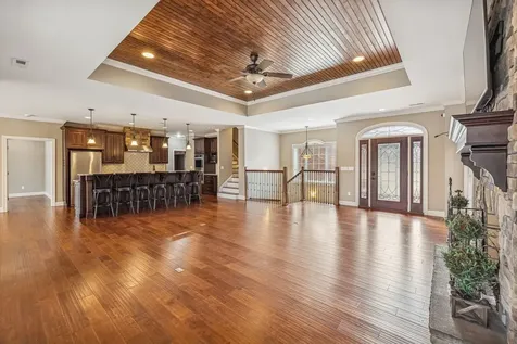 5140 Highway 52, W Lafayette TN 37083