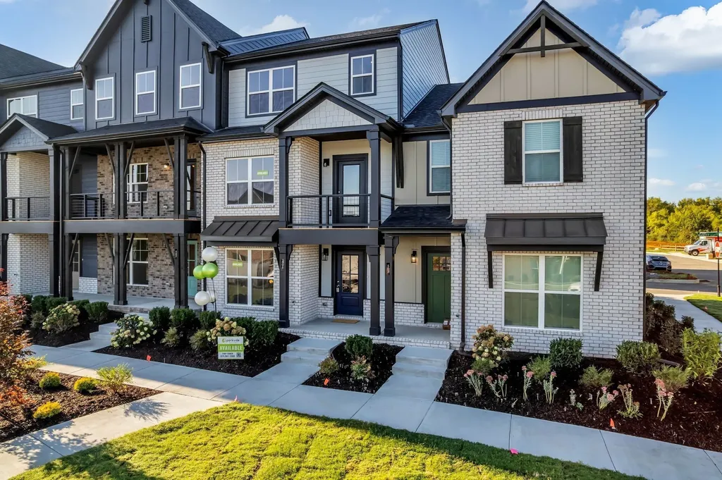 610 Granbury Pvt Drive Hendersonville TN 37075