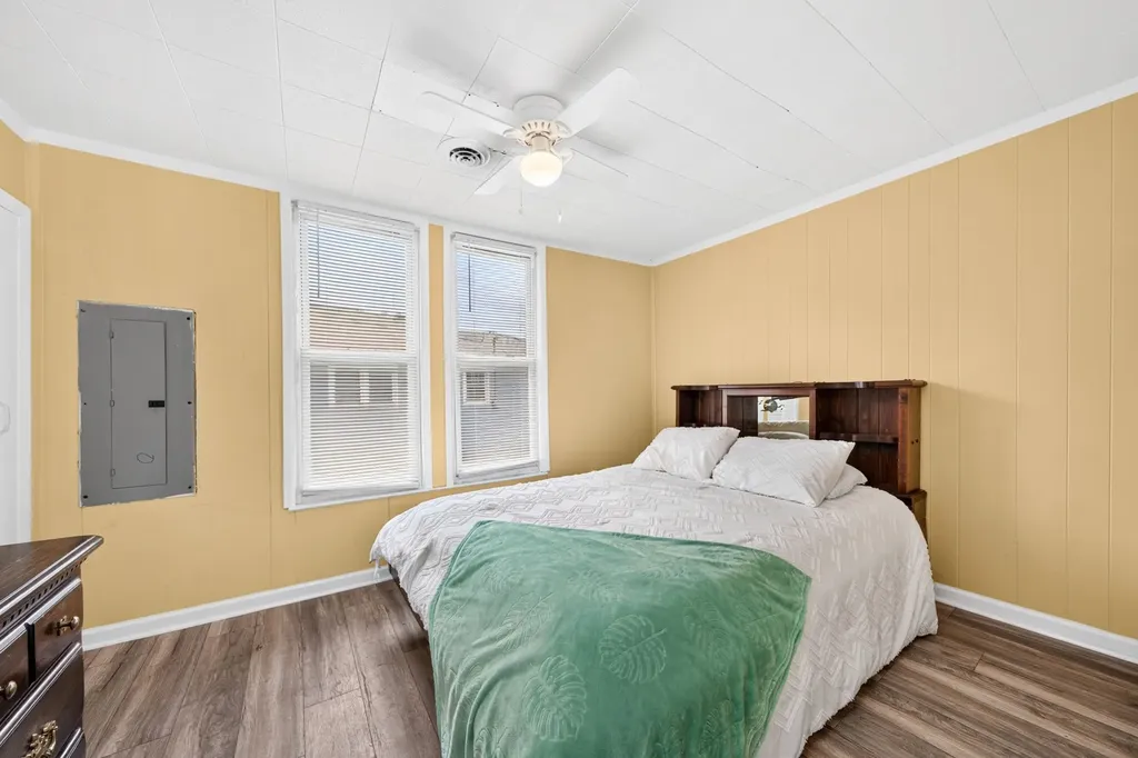 491 Piccadilly Avenue Spring City TN 37381