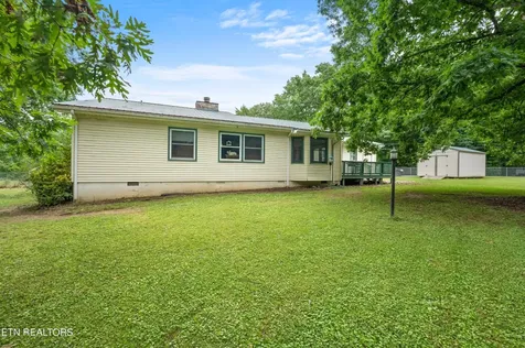 241 Cardinal Loop Crossville TN 38555