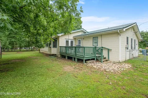241 Cardinal Loop Crossville TN 38555