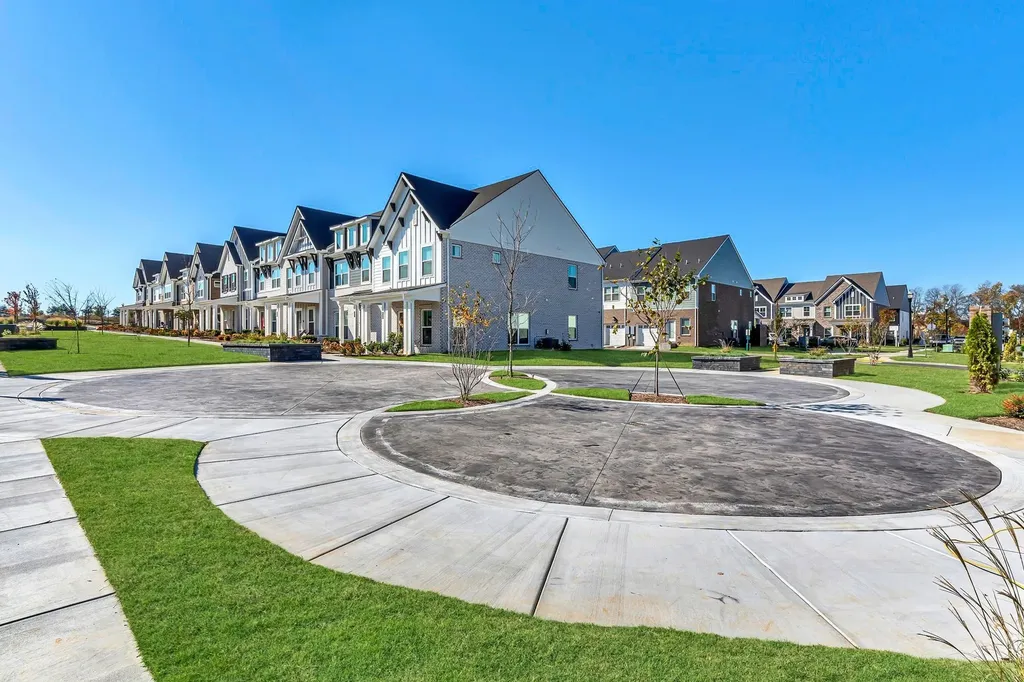 614 Granbury Pvt Drive Hendersonville TN 37075