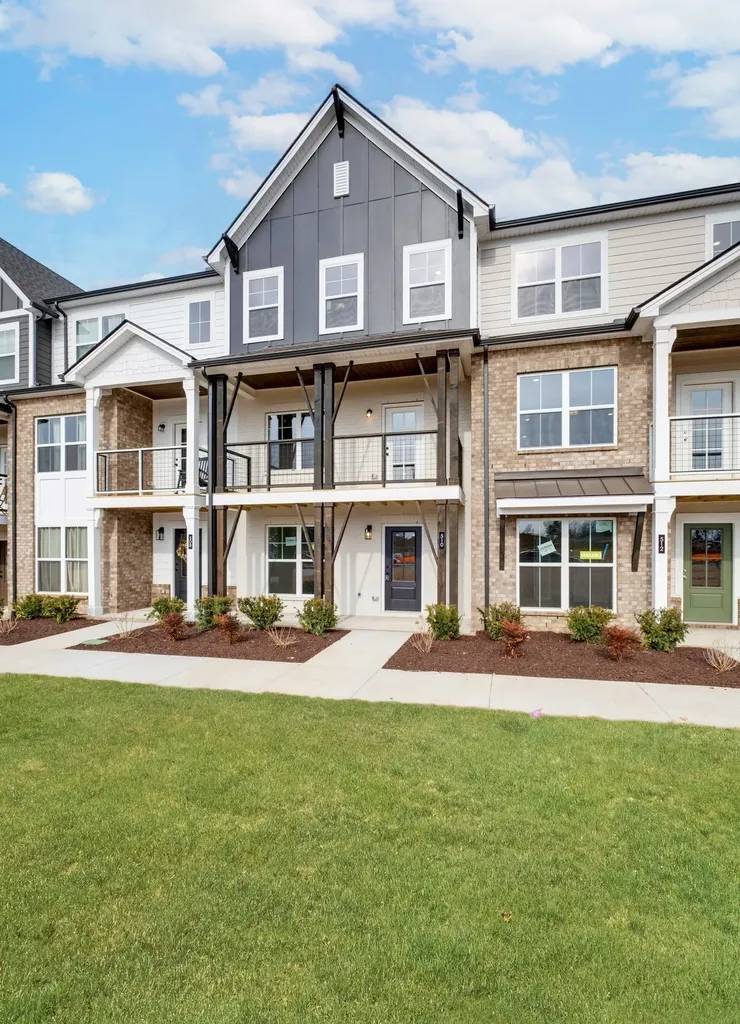 614 Granbury Pvt Drive Hendersonville TN 37075