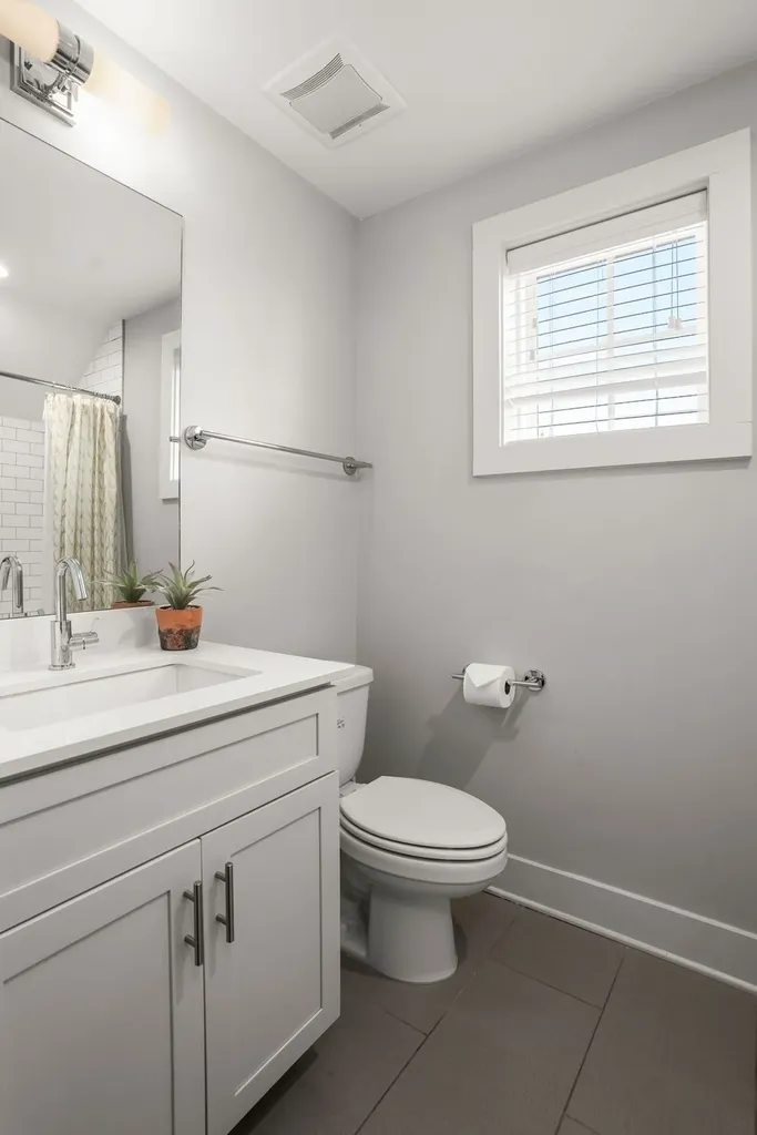 2021 Beech Avenue Nashville TN 37204