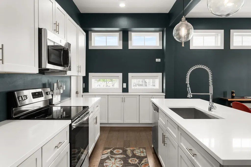 2021 Beech Avenue Nashville TN 37204