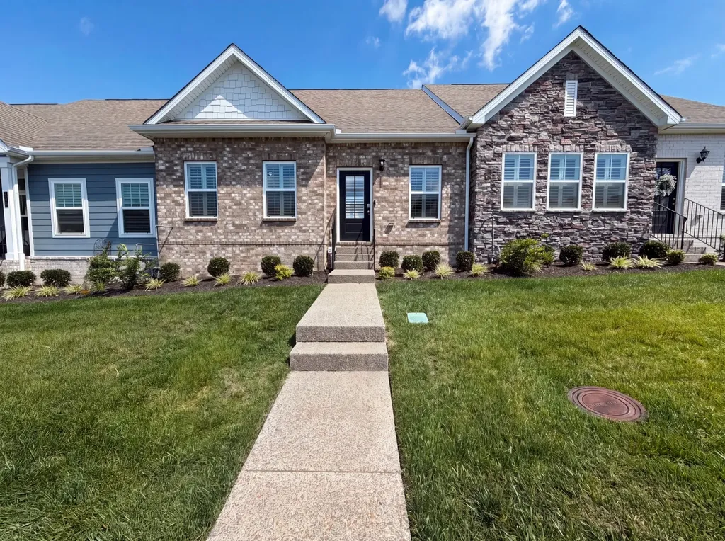 1520 Cedarbrooke Lane Lebanon TN 37090